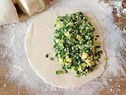 Make An egg box with a pickle step 26