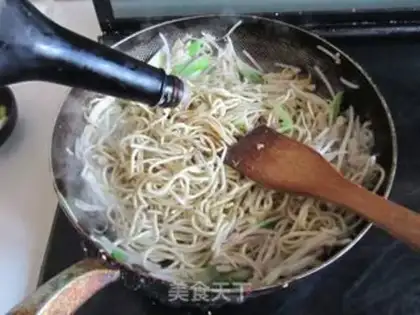 Make Scorch noodles step 6