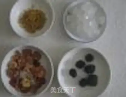 Make Sour plum soup step 0