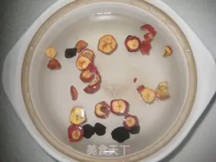 Make Sour plum soup step 1
