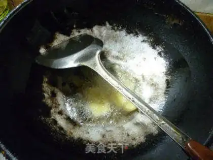 Make The shrimp boils and blooms at night step 6