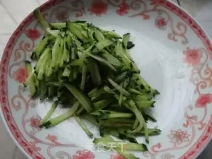 Make cucumber powder step 2
