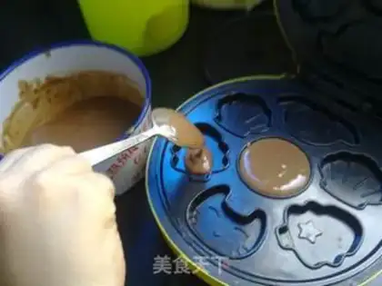 Make Homemade cupcakes step 4