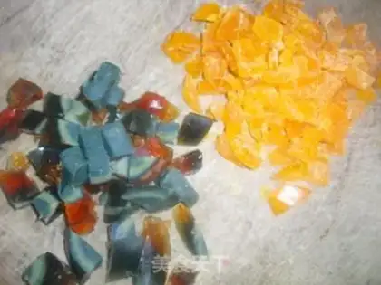 Make Three-coloured eggs step 2