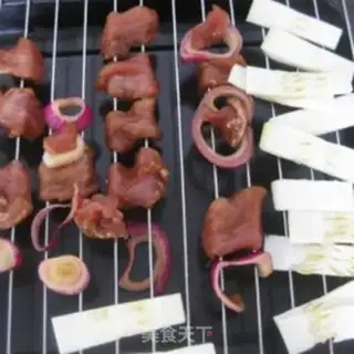 Make Roasted pork pizza step 2
