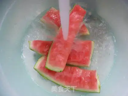 Make Blackwood with watermelon step 3