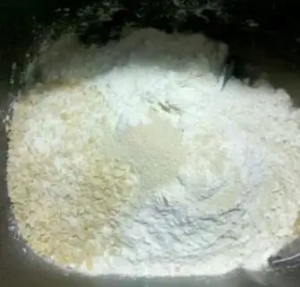 Make Milk oatmeal step 1