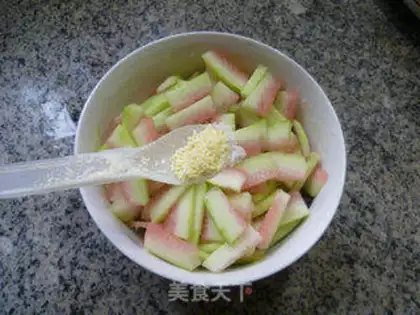 Make Blackwood with watermelon step 11