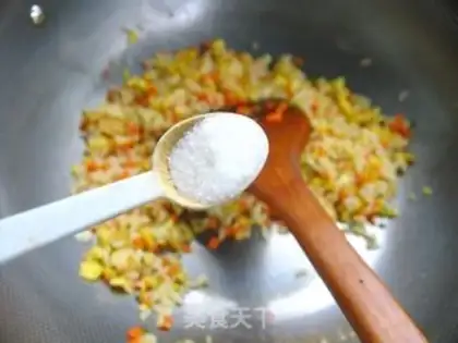 Make Carrot egg fried rice step 10