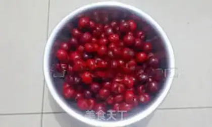 Make Cherry sauce step 0