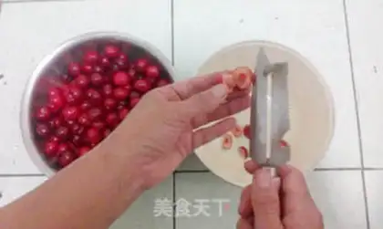 Make Cherry sauce step 1