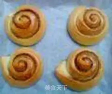 Make Cinnamon rolls step 22