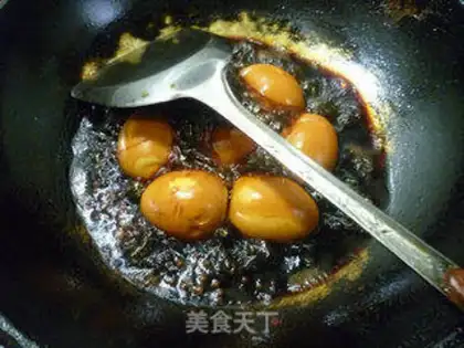 Make Coke eggs step 8