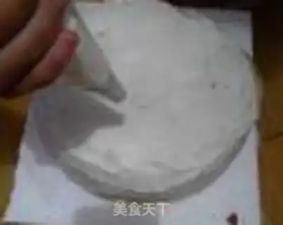 Make Cherry cream cake step 3