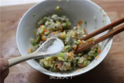 Make Lobster ball step 4