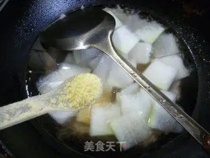 Make The oil-coated melon soup step 8