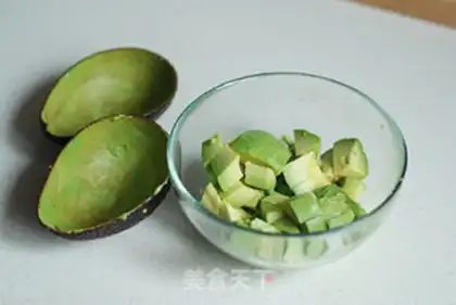 Make Cream-cream salad step 1