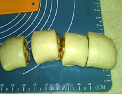 Make Orange rolls step 8