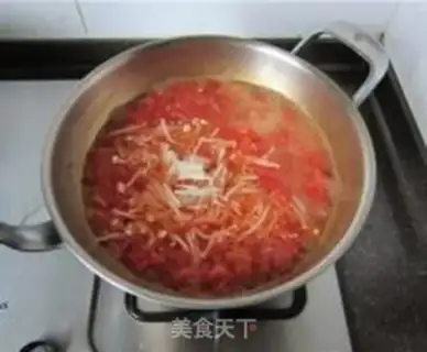 Make Tomatoes and omelet soup step 8