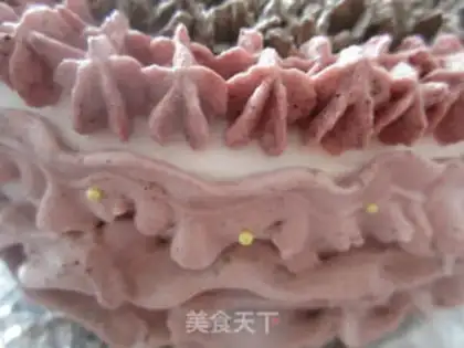 Make Bear cream cake step 9