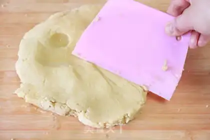 Make Traditional cherry pie step 3