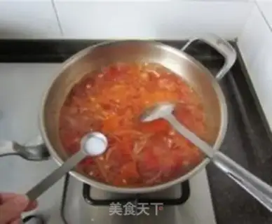 Make Tomatoes and omelet soup step 10
