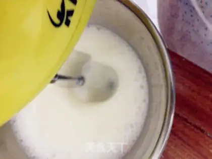 Make Rainbow cake step 5