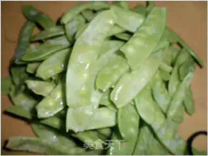 Make The Dutch beans are fresh step 1