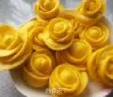 Make Yellow rose bun step 14