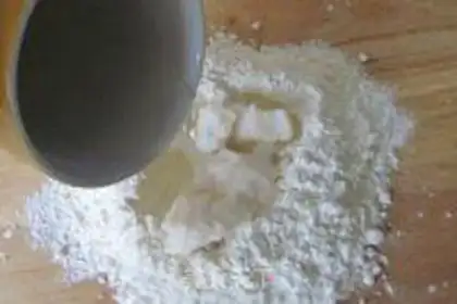 Make The egg yolk step 0