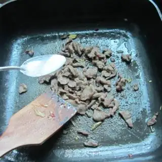 Make Spring fried meat step 7
