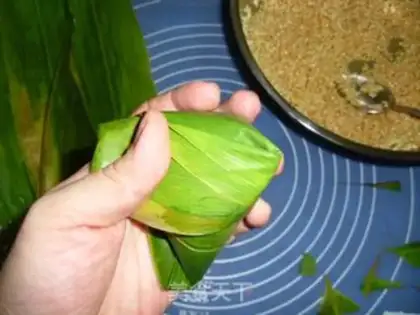 Make Curry-like egg yolk step 8