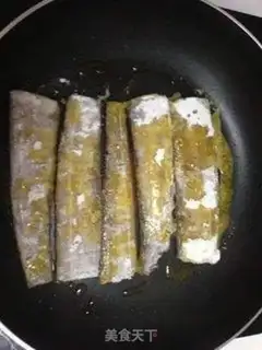 Make Fried Ribbon Fish step 3