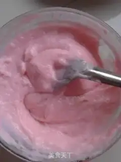 Make Milk marshmallow ice cream step 5