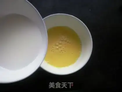 Make A cucumber egg mix fan step 4