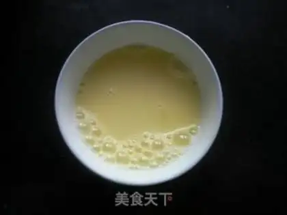 Make A cucumber egg mix fan step 5