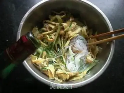 Make A cucumber egg mix fan step 10