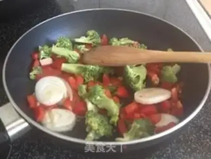 Make Italian egg baking pie step 2
