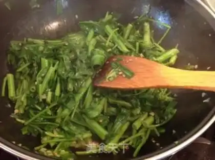 Make Garlic cabbage step 3