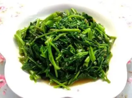 Make Garlic cabbage step 4