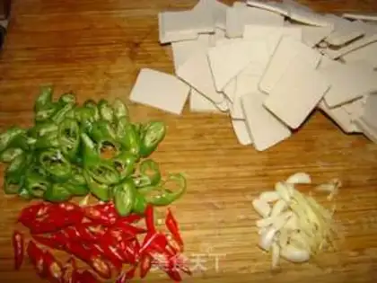 Make A dry pot with tofu step 2