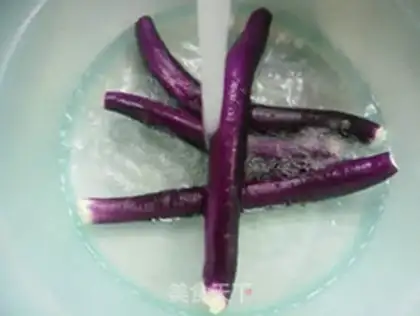 Make Salted fish and eggplant step 2