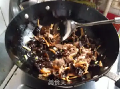 Make Mushu meat step 7