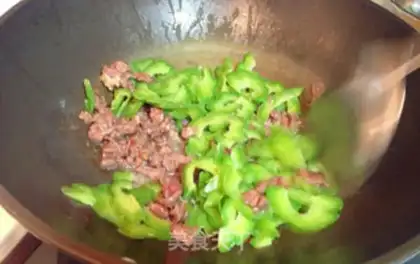 Make Scrambled beef step 4