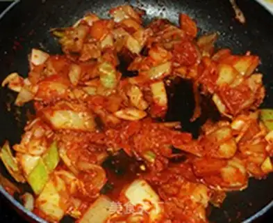 Make Hot cabbage makes a lot of meat step 11