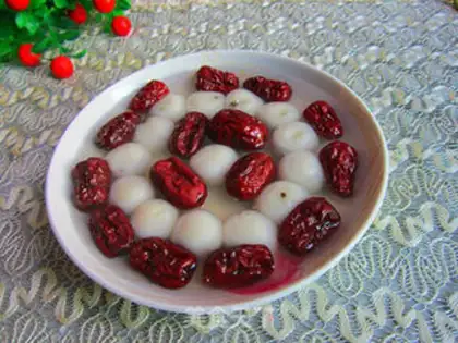 Make Ice cream and red dates step 5