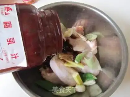 Make Roasted cream roast chicken wings step 1