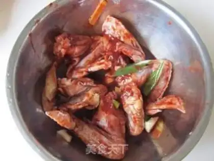 Make Roasted cream roast chicken wings step 2