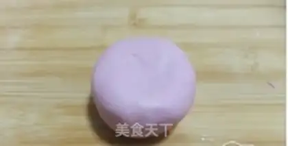 Make Plum rice packs step 3
