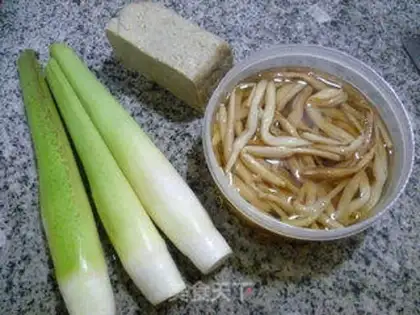 Make The yellow cabbage is white roasted step 1